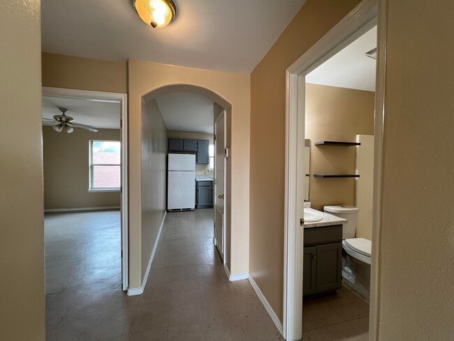 Foto del edificio - 3119 Galveston St