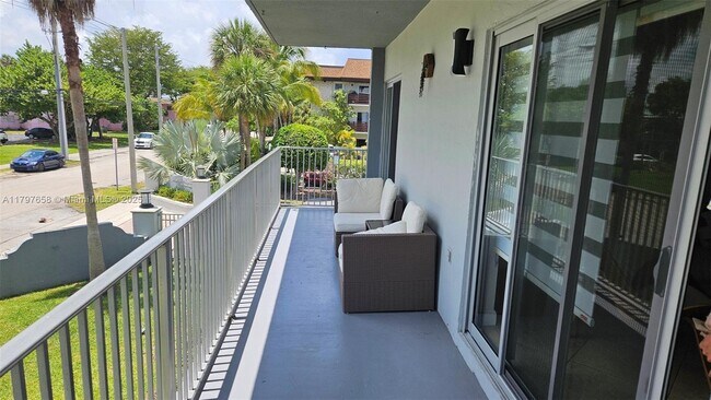 Foto del edificio - 7401 SW 82nd St