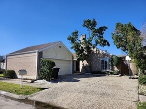 Building Photo - 7514 Hopewell Ln
