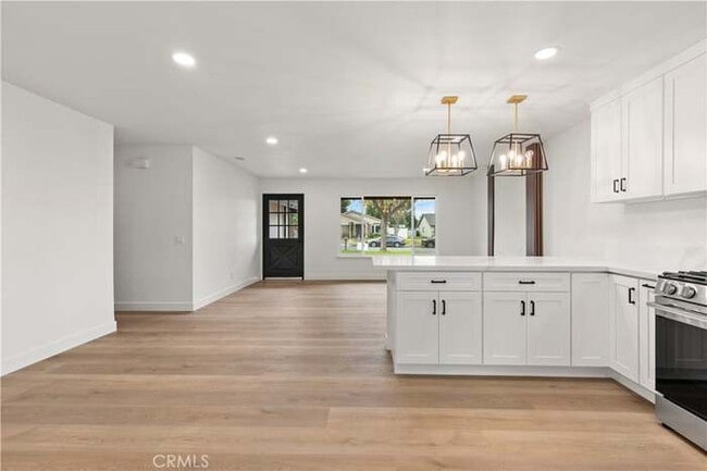 Building Photo - 2875 Myers St