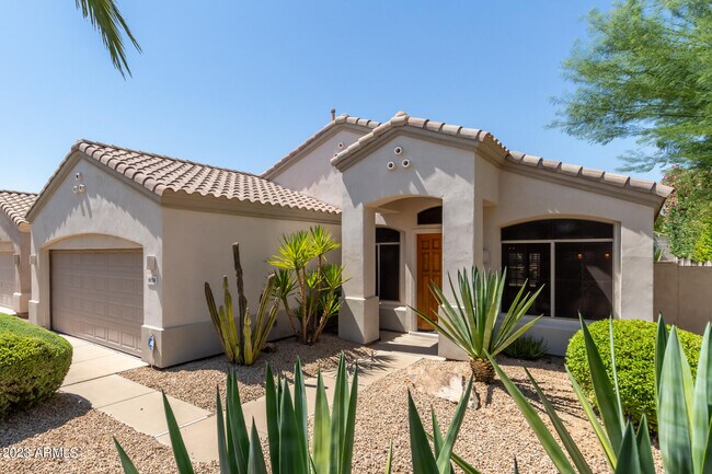 Building Photo - 8158 E Rita Dr