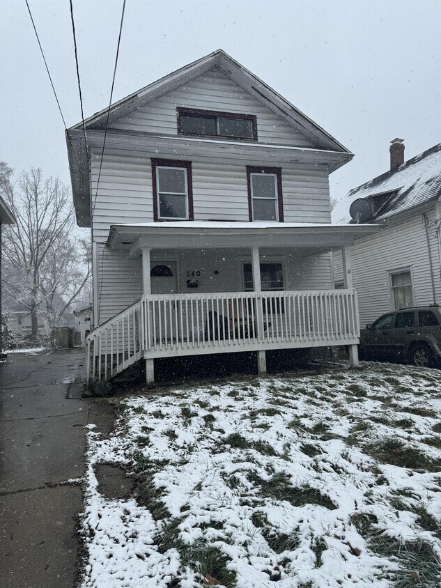 Primary Photo - 540 Avon St