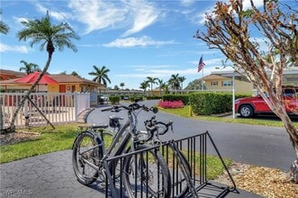 Building Photo - 360 Charlemagne Blvd