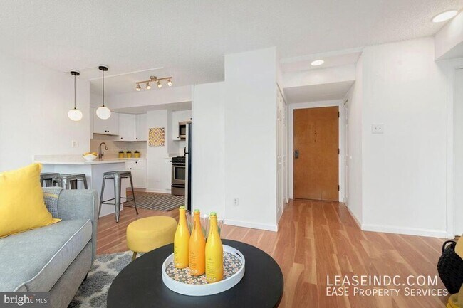 Foto del edificio - 1245 13th St NW