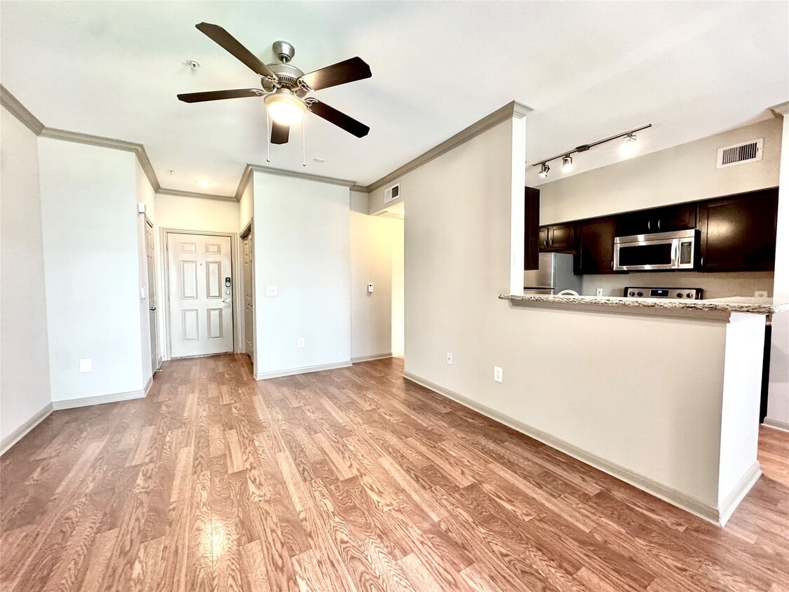 Foto principal - 702 Hadley St