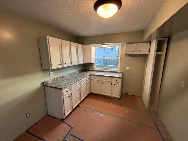 Foto del edificio - 412 Depot St