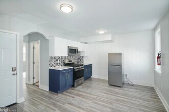 Building Photo - 3858 Haverford Ave