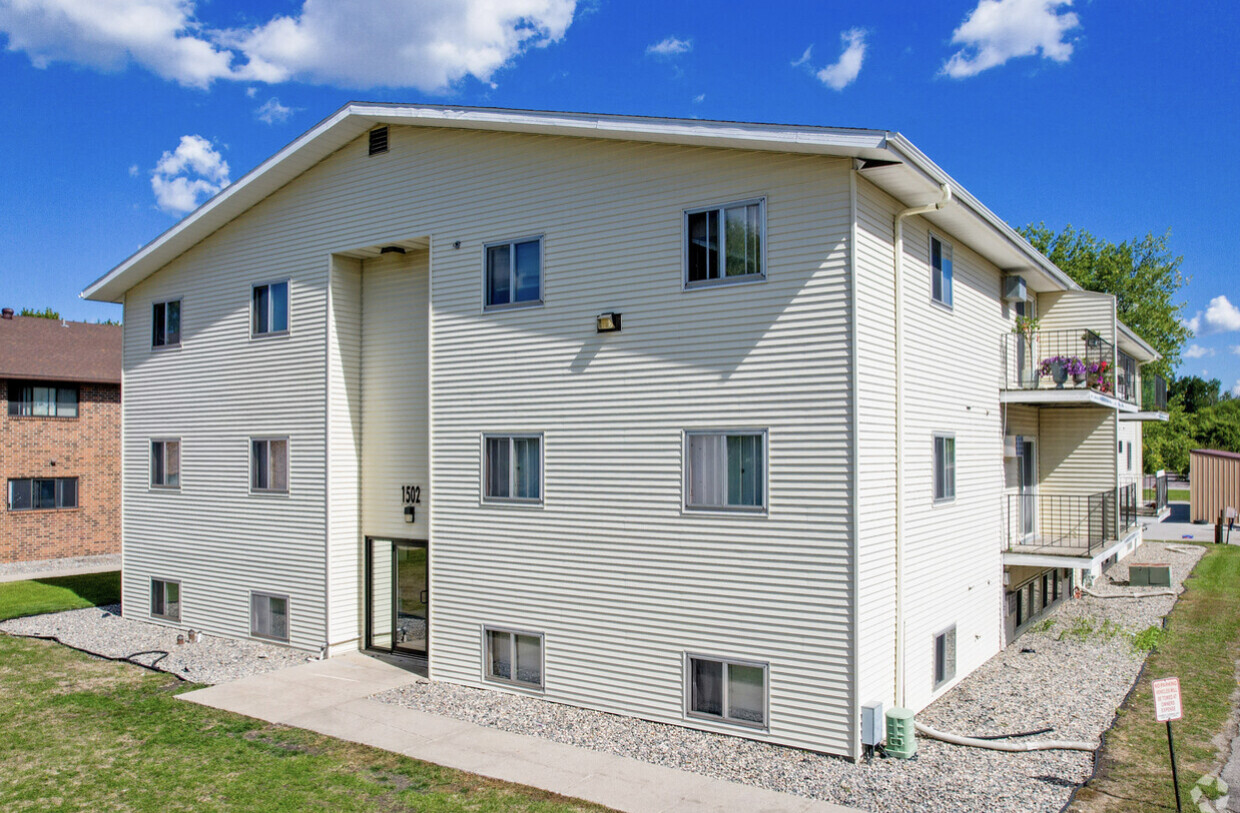 Foto principal - Prairie View Apartments