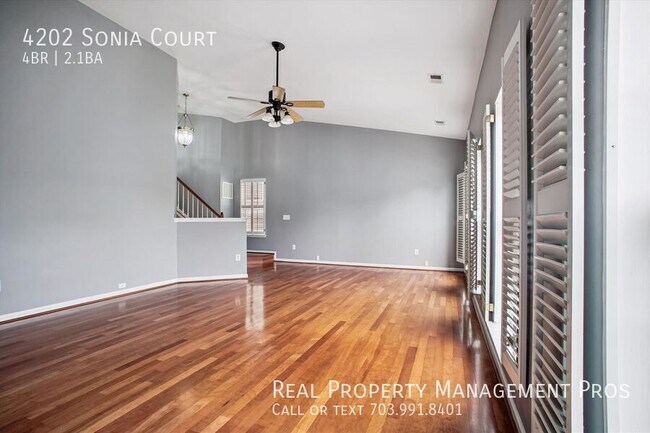 Foto del edificio - 4202 Sonia Ct