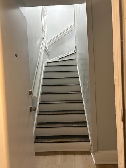 Building Photo - 72 4th St