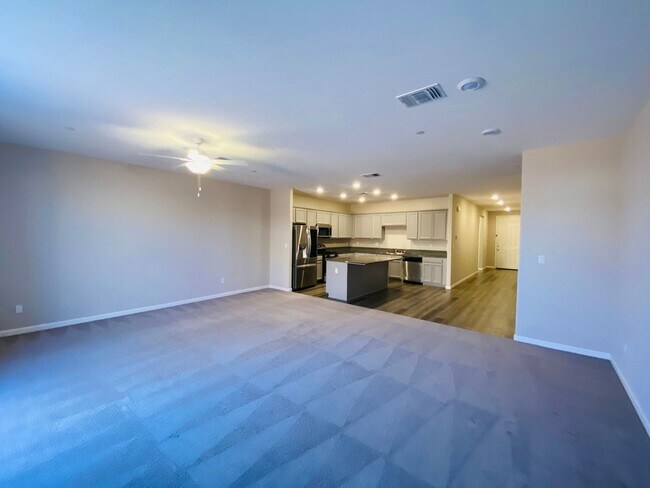 Building Photo - Spacious 3 Bedroom, 2 Bath Home for Rent W...