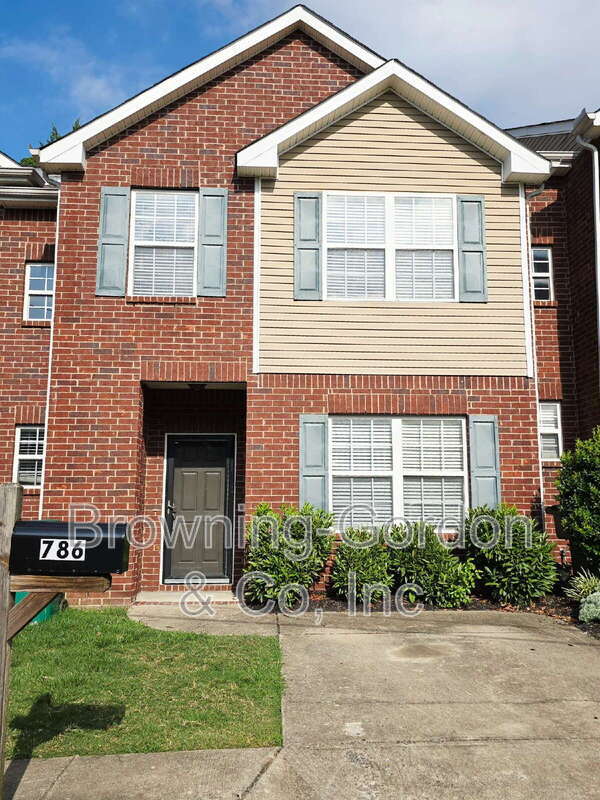 Primary Photo - 786 Pippin Dr