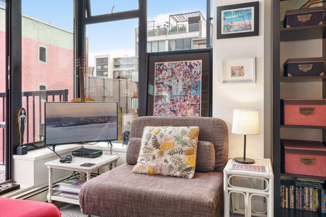 Building Photo - 64 W Cordova St