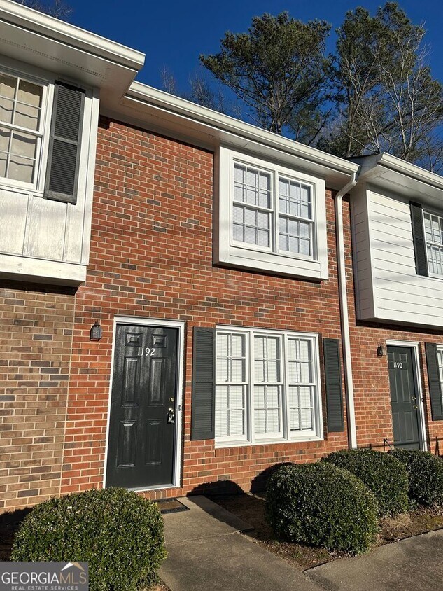 Foto principal - 1192 Mars Hill Rd