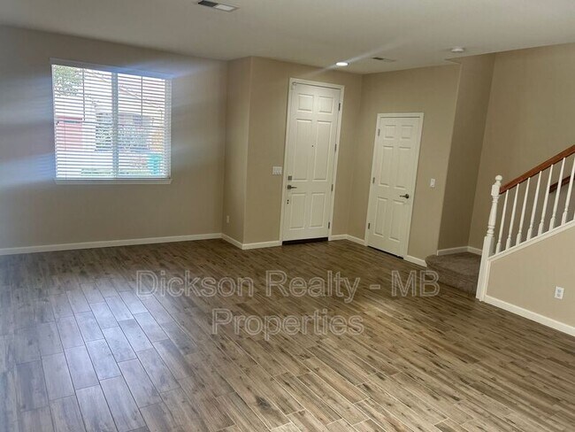 Foto del edificio - 10724 Grayslake Dr