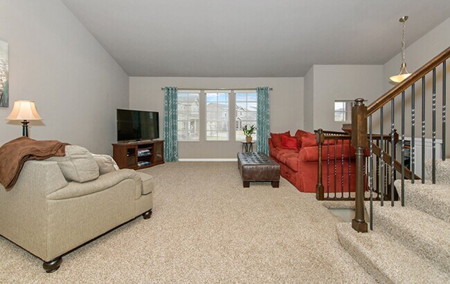 Foto del edificio - AVAILABLE NOW!