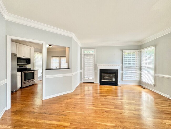 Building Photo - 5208 Autumn Woods Dr