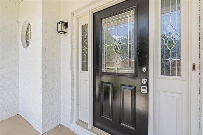 Foto del edificio - 27572 Claiborne Cir