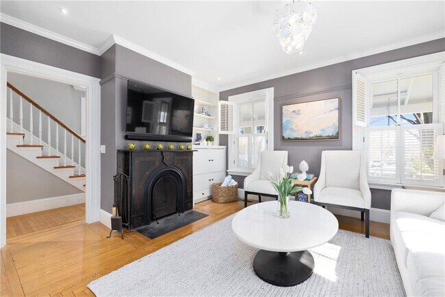 Foto del edificio - 89 Gibbs Ave