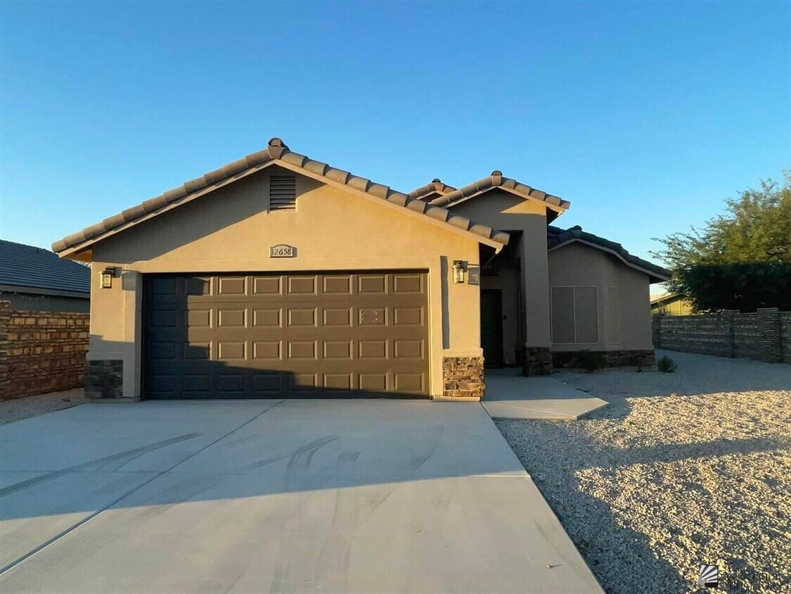 Primary Photo - 12658 E 45th Ln