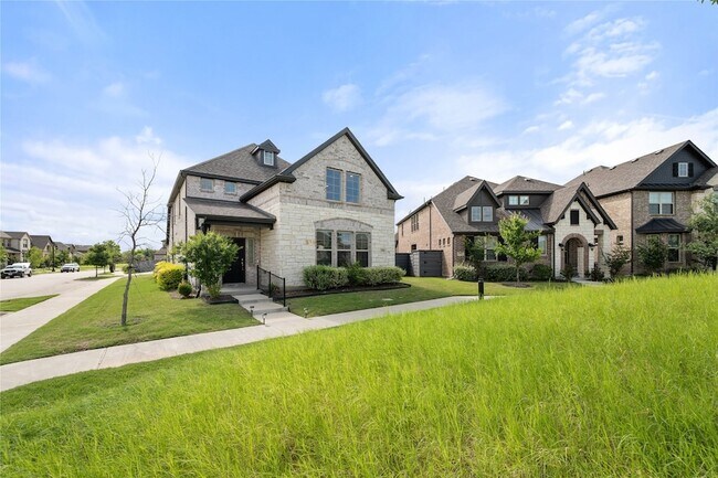 Foto del edificio - 1716 Elise Ln