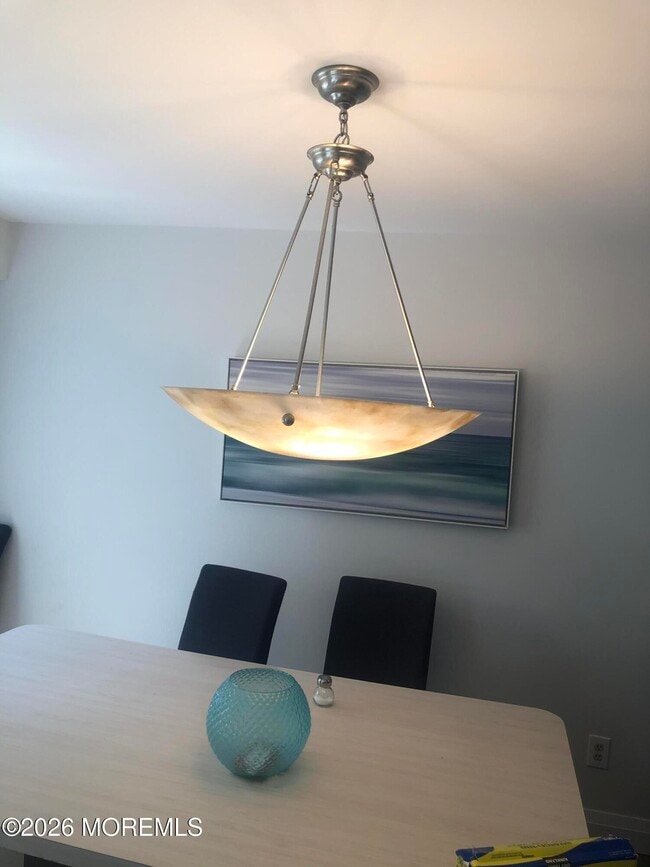 Foto del edificio - 210-212 W Morgan Ave