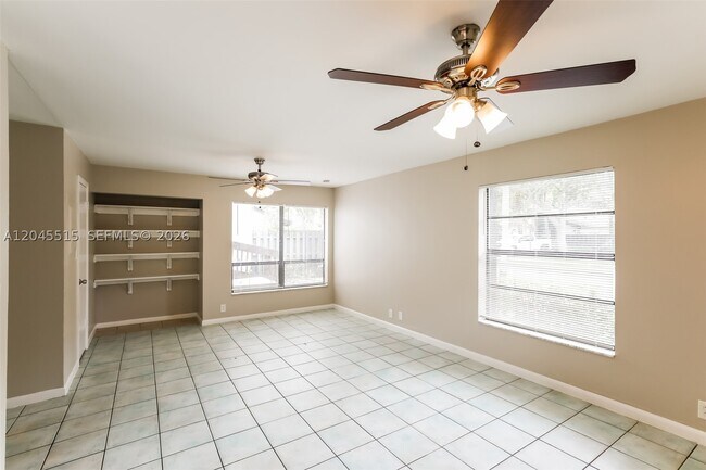 Foto del edificio - 1430 W Sandpiper Cir