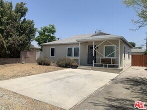 Building Photo - 8214 Laurelgrove Ave