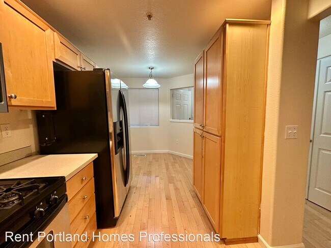 Foto del edificio - 3 br, 2.5 bath House - 10765 SW Canterbury...