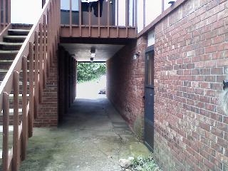 Building Photo - 818 Kinzer St