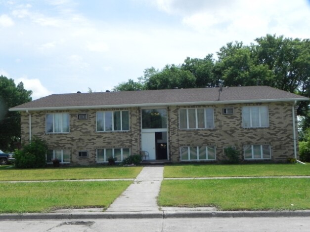 Primary Photo - Casselton Apartments