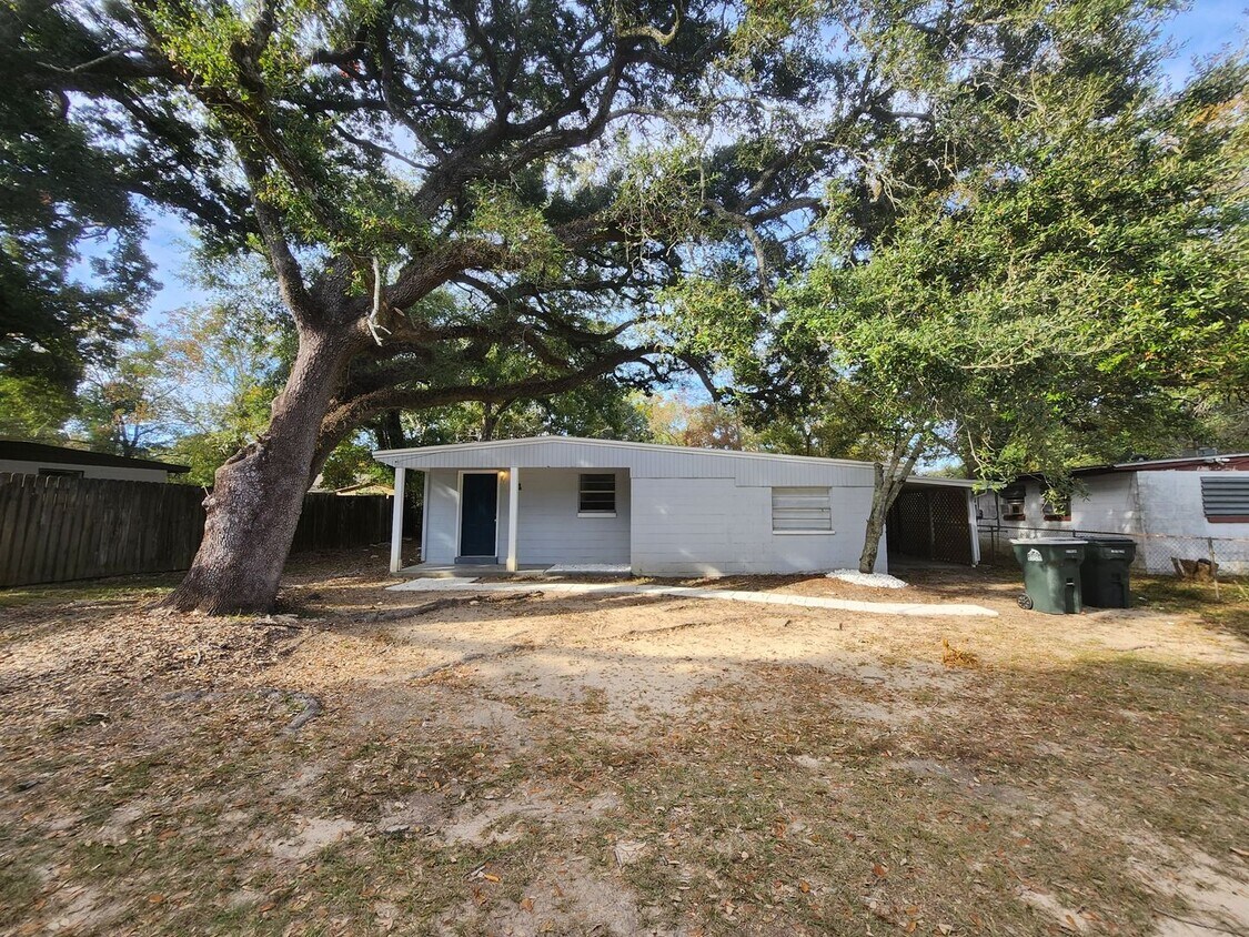 4 wyoming Dr Pensacola, FL 32505 January ... - 4 wyoming Dr Pensacola, FL 32505  January ...