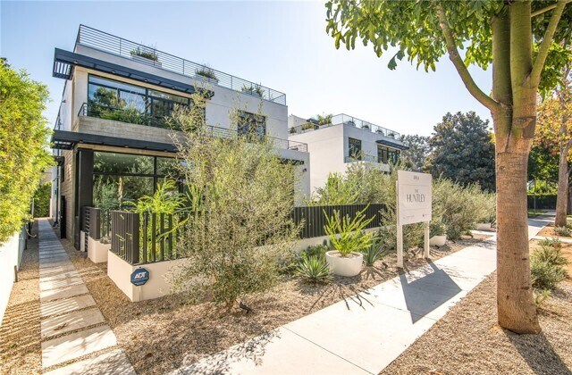 Foto del edificio - 812 Huntley Dr