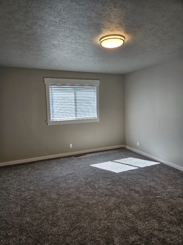 Building Photo - 158 Aspen Crst Ln