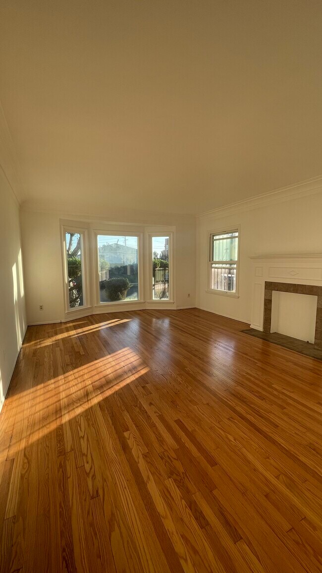 Foto del edificio - 2901 W 85th St