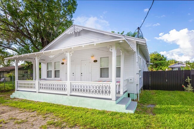 Building Photo - 3760 Frow Ave