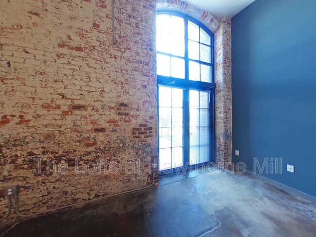 Foto del edificio - 1101 Hawthorne Ln