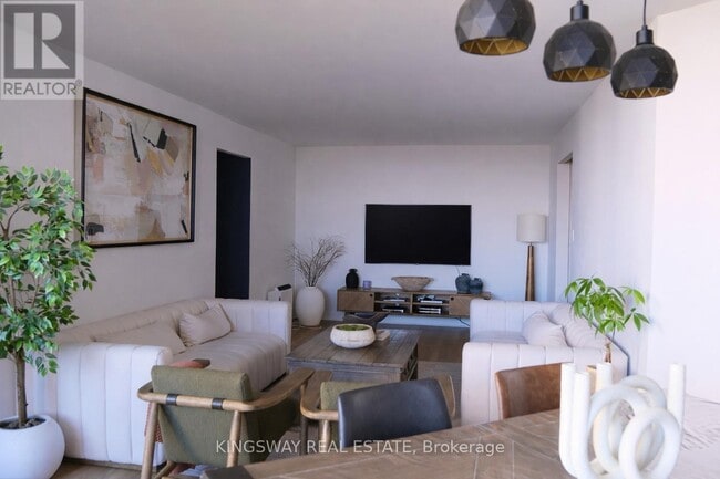 Photo du bâtiment - 75 Graydon Hall Dr