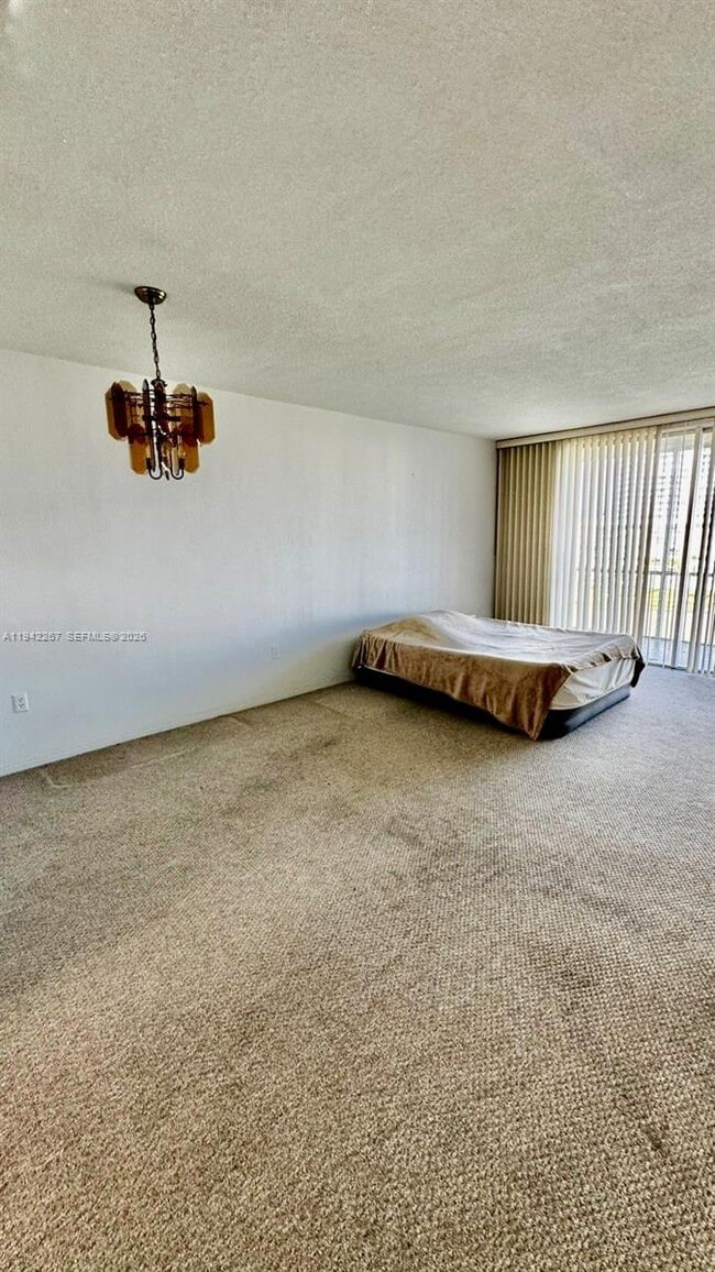 Foto del edificio - 2903 Point E Dr