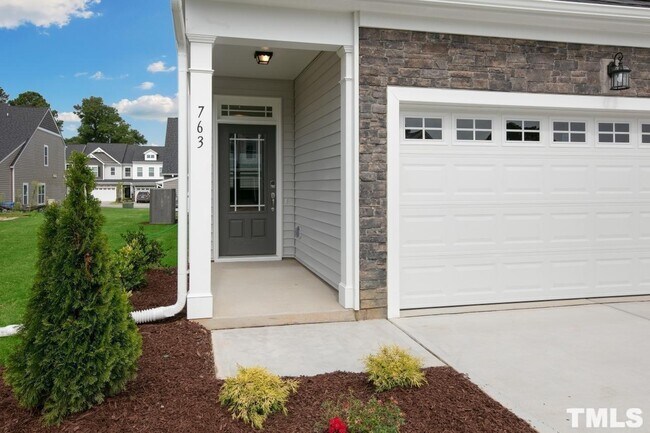 Building Photo - 763 Creekway Dr
