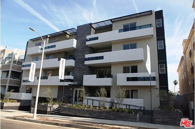 Foto del edificio - 11818 Dorothy St