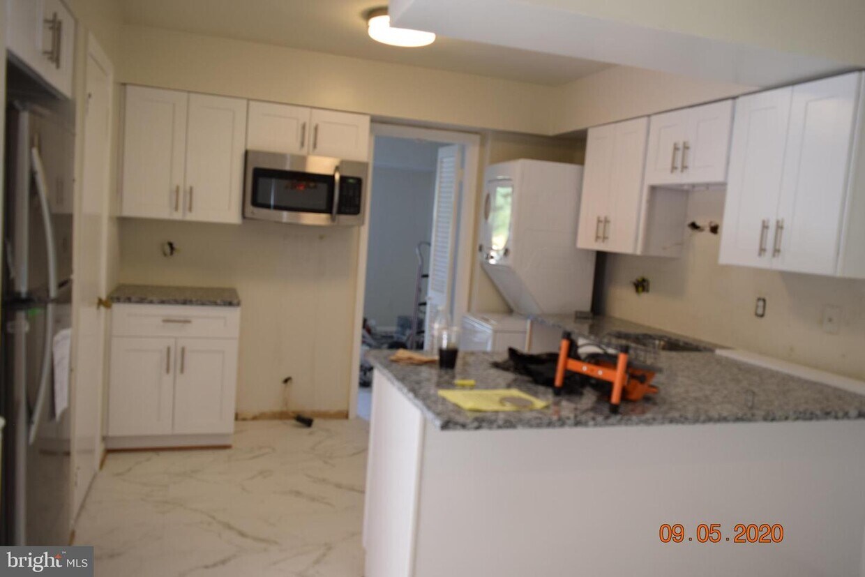 Primary Photo - 14591 Golden Oak Rd