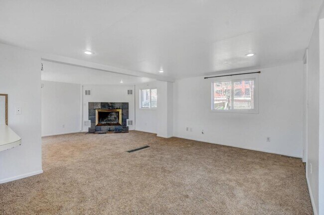 Building Photo - 24126 Cody Park Rd