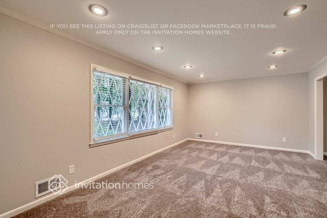 Building Photo - 5340 Crestwood Cir SW