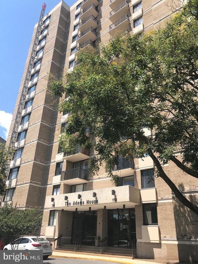 118 Monroe St Unit 109, Rockville, MD 20850 Condo for Rent in