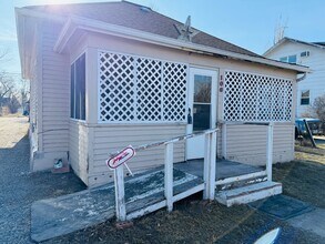 Building Photo - 106 Broadwater Ave