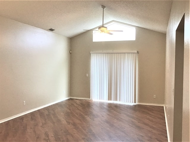 Building Photo - 955 Lejay Street