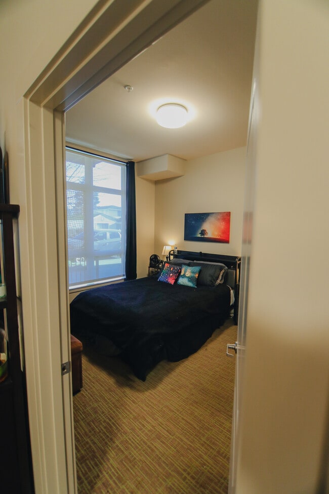 Building Photo - 9716 Holman Rd NW