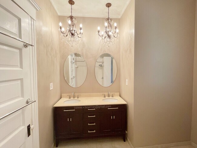 Double Vanity in Bathroom - 4340 Ashland Ave