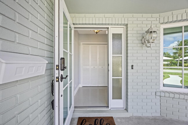 Foto del edificio - 1322 Walnut Terrace